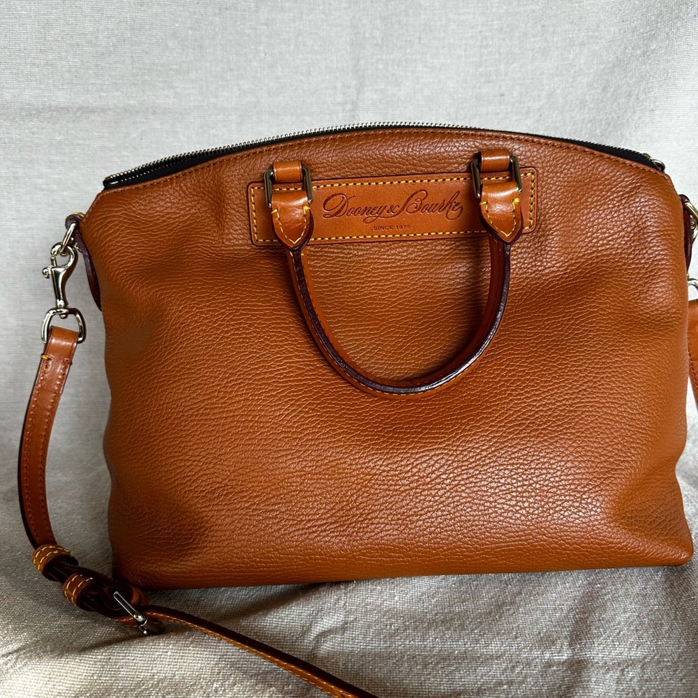 Dooney & Bourke Tan Leather Satchel - TIMELESS!